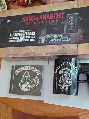 Sons of Anarchy Complete Series Box Set with Mug & Soundtrack CD -